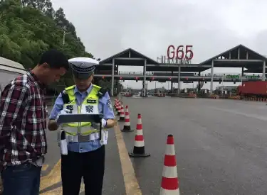 Redis缓存 有效期管理：如何使用 Redis 设置值的过期时间并控制数据有效期