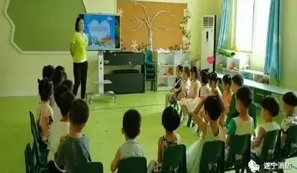 服务器选择-云服务,搭建业务平台，选择鸿梦云十堰电信服务器