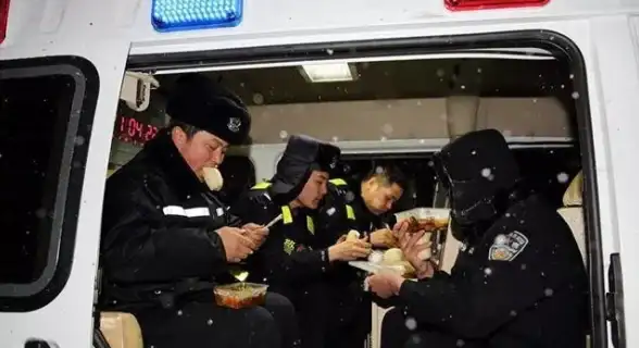 新手必看🔥游戏推荐、角色选择 艾尔登法环和古墨丽影哪个更适合新手？
