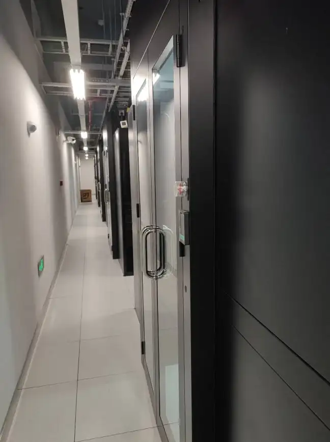 高性能计算⚡极速网络 bitsflowcloud香港VPS:AMD强劲核心驱动,畅享飞速体验 高性能计算⚡极速网络 bitsflowcloud香港VPS:AMD强劲核心驱动,畅享飞速体验