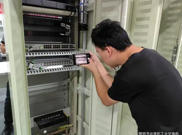 地铁逃生中发射榴弹设备的种类及使用方法解析