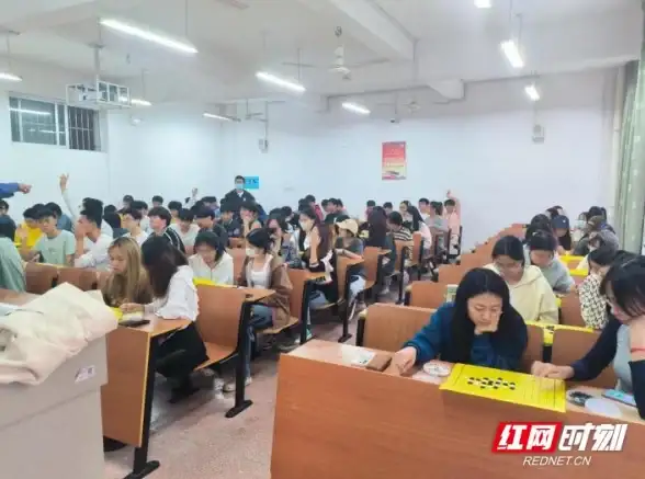 思维提升▪智力开发▪益智游戏｜喜欢玩五子棋带来哪些惊人变化？