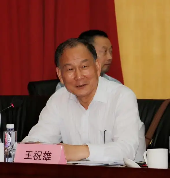 勇者必看 装备速通 实用攻略 霓虹深渊：无限》尼娅最强装备推荐与玩法揭秘