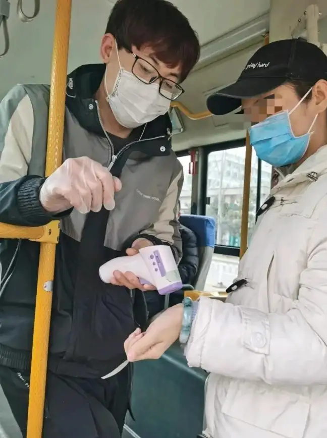 关联安全防护丨高能揭秘 实用指南—服务器购买使用与个人隐私保护全解析】