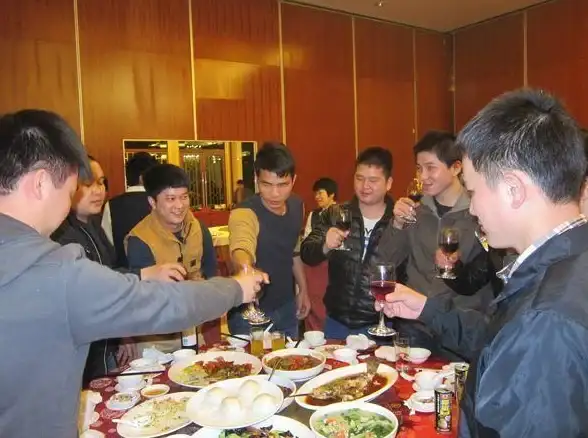 聚会🔥热门游戏🔥社交推荐 2025年同学聚会必玩的手机游戏精选