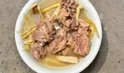 🌟营养爆棚🌟健康养生🌟星球重启竹笋煲的营养价值与美味烹饪秘诀揭秘