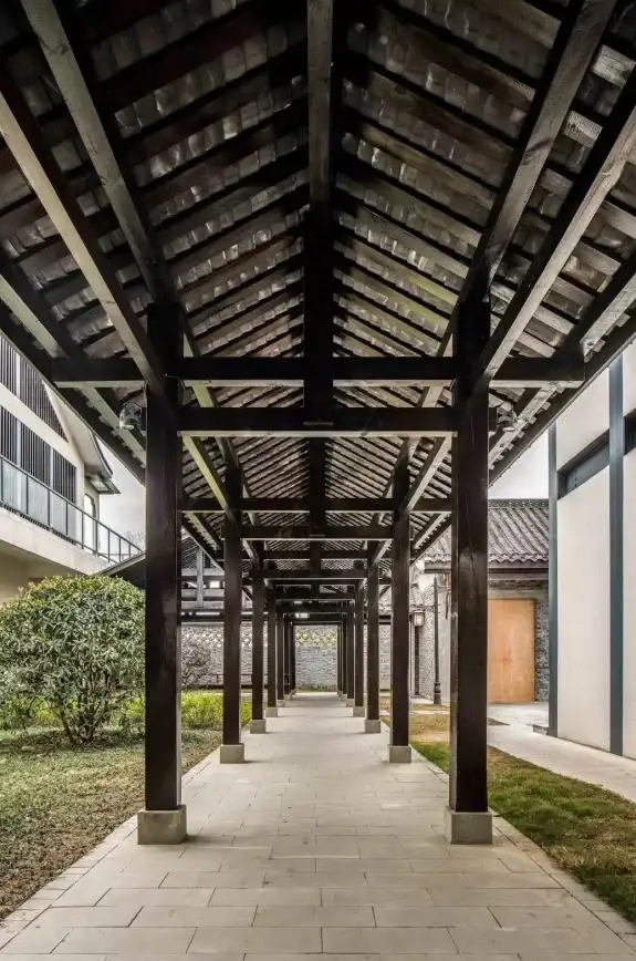 🔥热门攻略🔥实用技巧🔥速成指南：快速获取《无尽梦回》圆桌荣誉套装全攻略