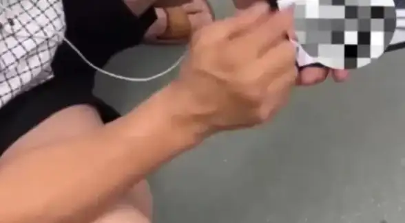 生存🔥逃生技巧🚇地铁逃生爆金光必玩地图推荐