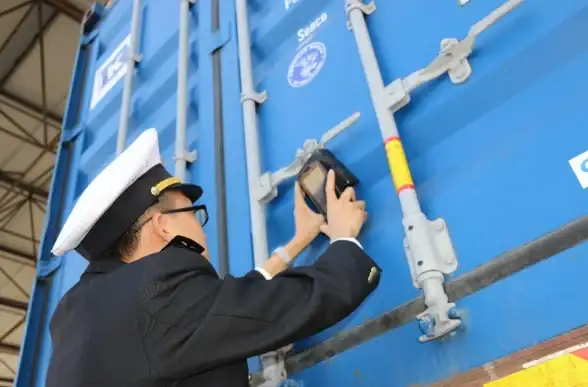 热门攻略 游戏必看 指令技巧 全面掌握我的世界移动版基础指令，轻松提升游戏体验！