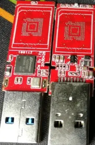 关联揭秘 U盘容量修复指南｜高效恢复合规流程全解密 数据存储聚焦】