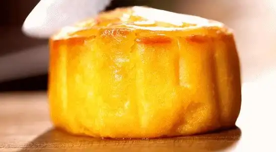 美食分享🍰月饼制作秘籍，心动小镇详细步骤全攻略指南