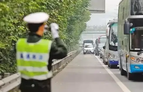 【行业关注】二级域名合规警示牌：申请后备案须知！互联网备案指南