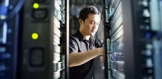 云计算革新 极速解析 超融合服务器高效赋能实践 IT科技前沿】