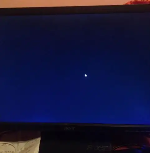 电脑故障💻黑屏应急指南：电脑黑屏怎么办？详解原因分析及高效应对技巧