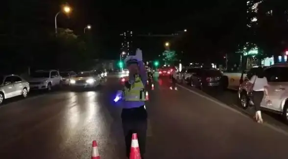 热门指南 草丛隐蔽 伏击技巧 想知道战争雷霆哪个草点位最隐蔽最容易伏击？