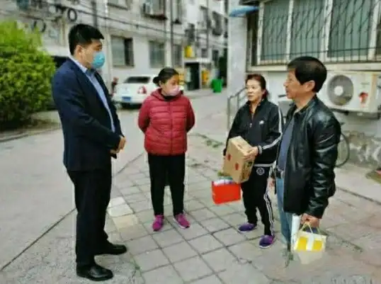 ✨爆款秘籍✨惊喜礼盒✨无限暖暖》设计图速拿全攻略！