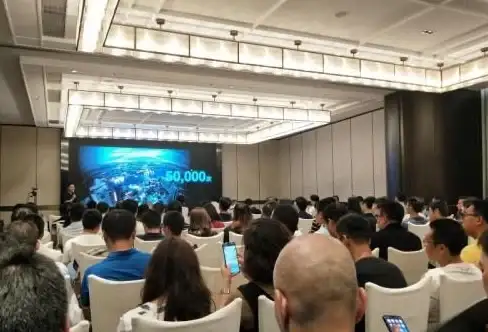 投影仪📚笔记本连接投影仪全流程指南，小鱼教你轻松搞定会议演示