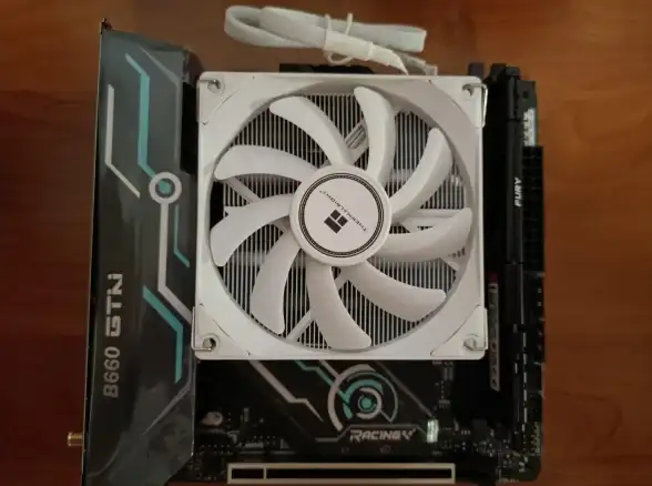 装机指南🟡系统选择：如何为12400f处理器选系统？Win11与其他方案全面对比