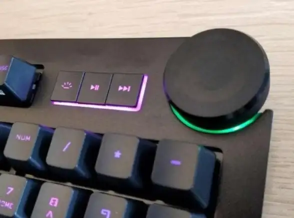 新品发布🍏苹果全新Magic Keyboard无线键盘亮相，设计升级提升打字体验