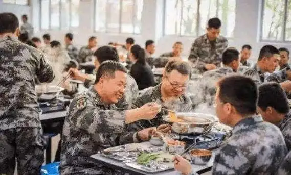 策略干货⚡高难挑战⚡实用技巧丨《保卫萝卜4》火锅不能停第20关核心攻略揭秘！