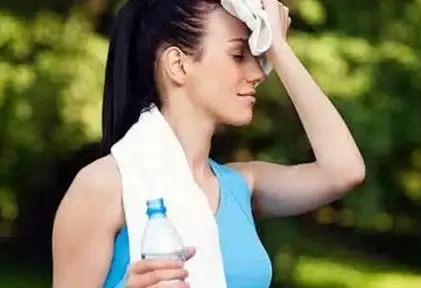 健康风险💧饮水安全 微量元素 喝纯净水后缺乏风险究竟有多大？全面解析