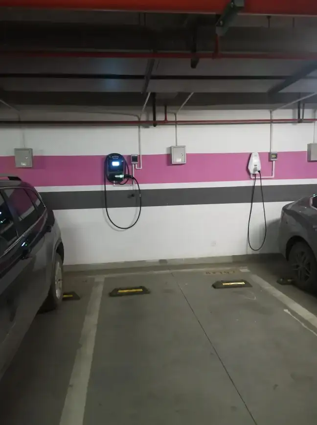 充电桩🚗高效充电：电瓶车充电桩全攻略，实用技巧与高效充电方法详解