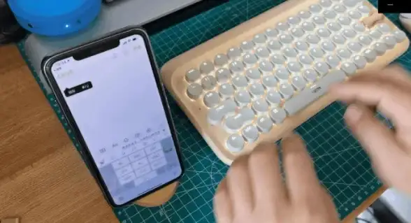 壁纸🎨动态｜Win11设置中动态壁纸的搜索与应用方法详解