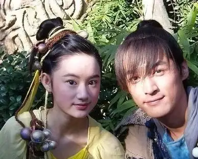 动作攻略✦游戏秘籍✦角色扮演 仙剑世界角色切换技巧终极揭秘！