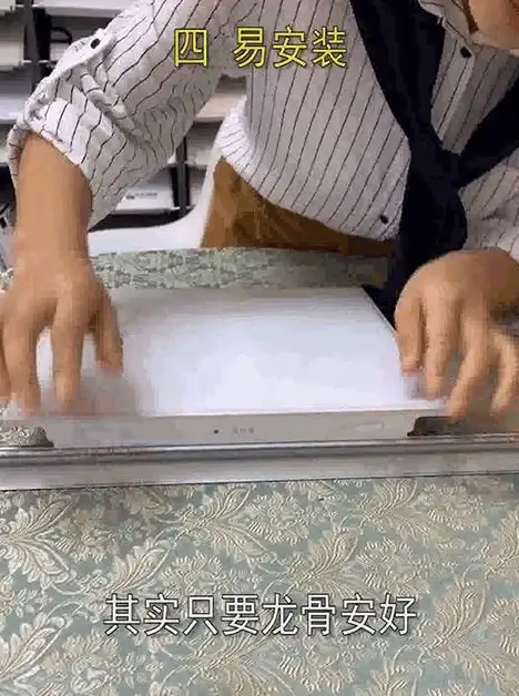音响教程🎵电脑音响安装全攻略，小鱼带你轻松连接小音响