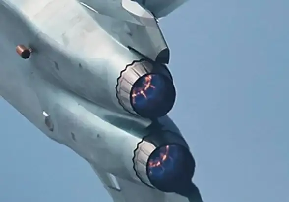 空战🔥生涯攻略🔥机炮赛全面深度解析《现代空战3D