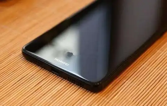 新品发布📱苹果官网重磅推出全新iPhone系列 顶级性能成为关注焦点