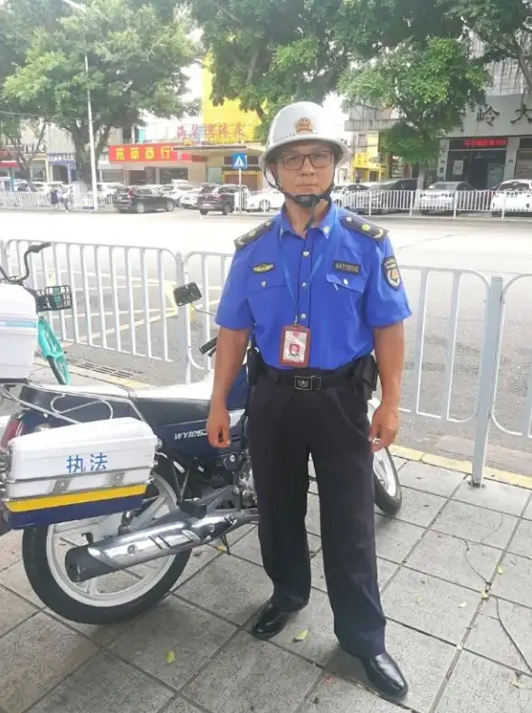 多线路-极速，融亿云深圳云主机速度快