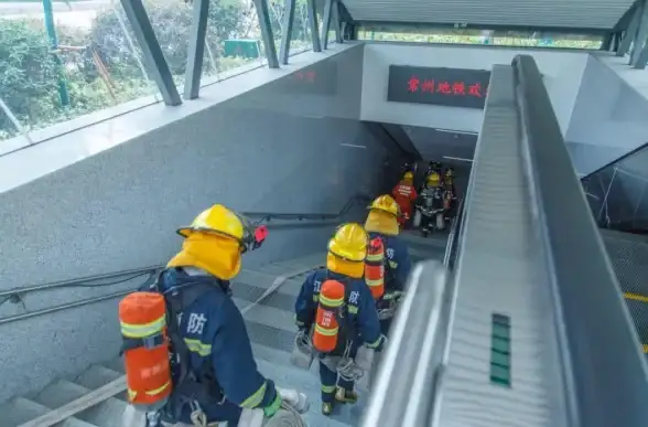 🔥视觉解析■地铁逃生■绿光蓝光视觉识别优劣深度剖析