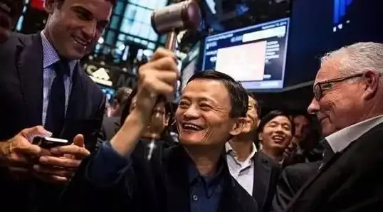 企业微信|钉钉 智能办公平台中心之争：企业微信与钉钉的竞争序幕刚刚拉开