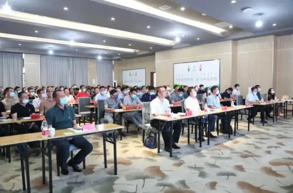 高效办公必备 秒懂实用指南 悬浮QQ教程】企业沟通提效秘籍，合规细节全掌握