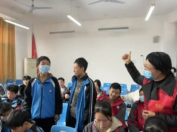 手游精选🌱植物英雄大作战：全新手机版守护家园防御僵尸入侵