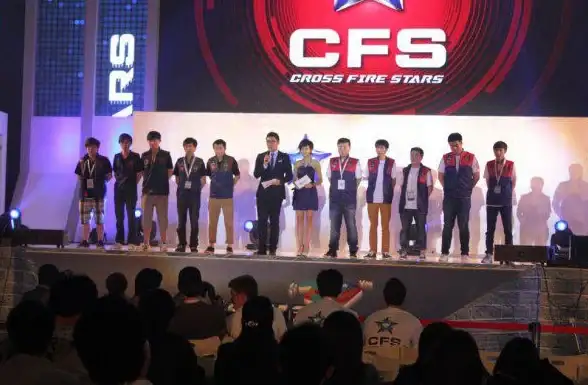 cf荣耀和冠军哪个更适合新手