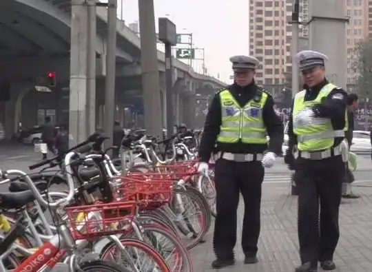 服务器运维 网站部署 如何进行服务器网页管理？掌握高效网站后台操作技巧