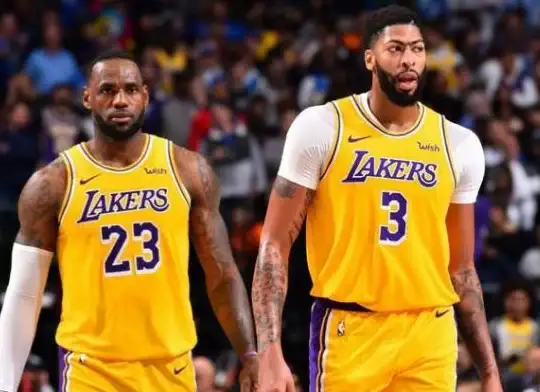 篮球🏀实力提升 战术解析 勇士阵容优化终极方案