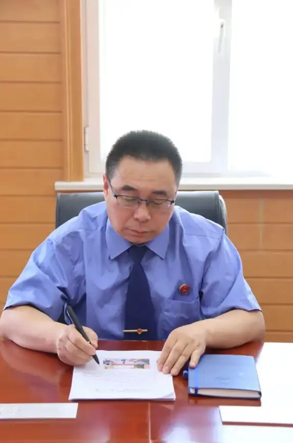 【数据防护必读】服务器驱动定期升级｜护航企业信息安全—深挖风险防线要诀