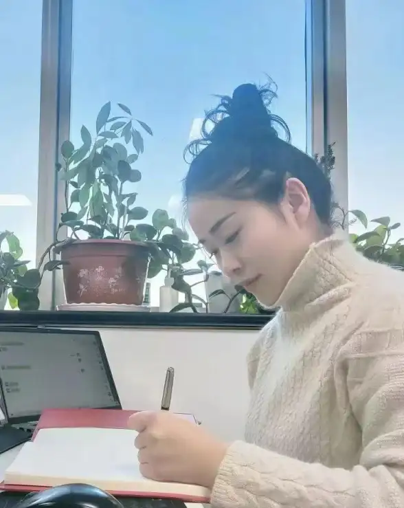 赛车竞技🏎极速体验｜qq飞车手游官网震撼上线，畅享指尖狂飙新乐趣