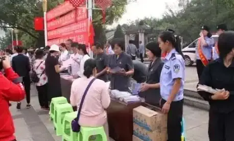 谁说扫描神器必须臃肿？这款掌上快捷工具够不够纯粹？