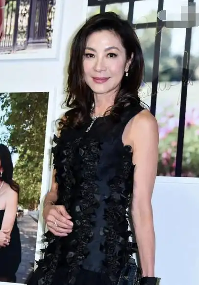 担心聊天隐私不安全？默往安卓版专为熟人设计，沟通无忧！
