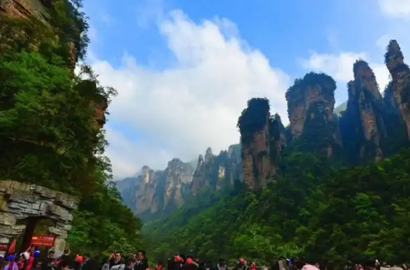 显卡排行 2002年显卡天梯图：回顾年度热门显卡性能及市场竞争力